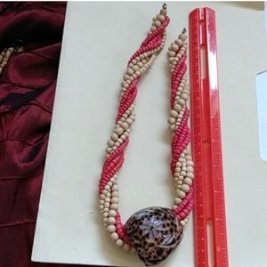 Beaded Bohemian pink and creme shell necklace